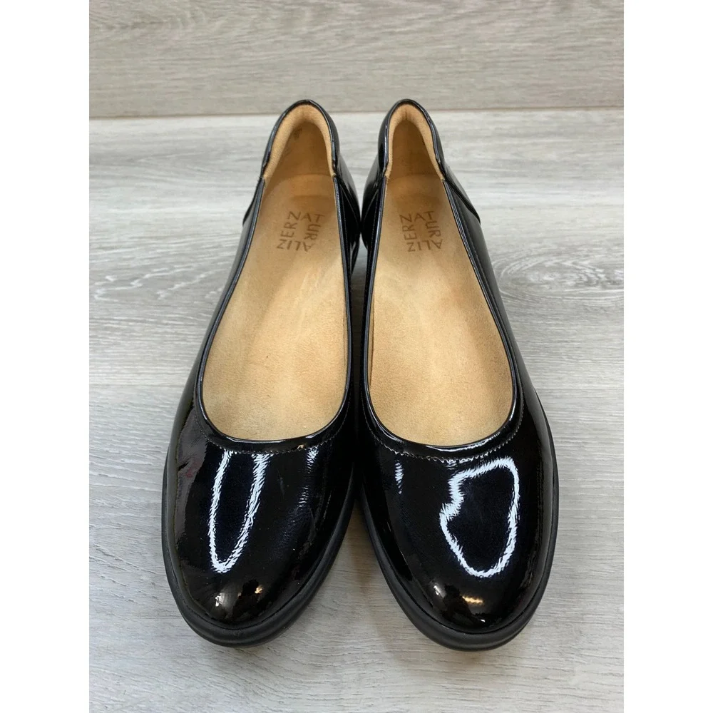 Naturalizer Sam Black Patent Wedge Pumps Women's 9 Slip On Comfort Shoes